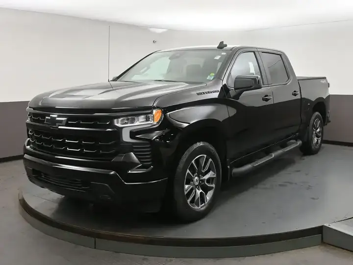 Chevrolet Silverado 1500 2022 photo 3