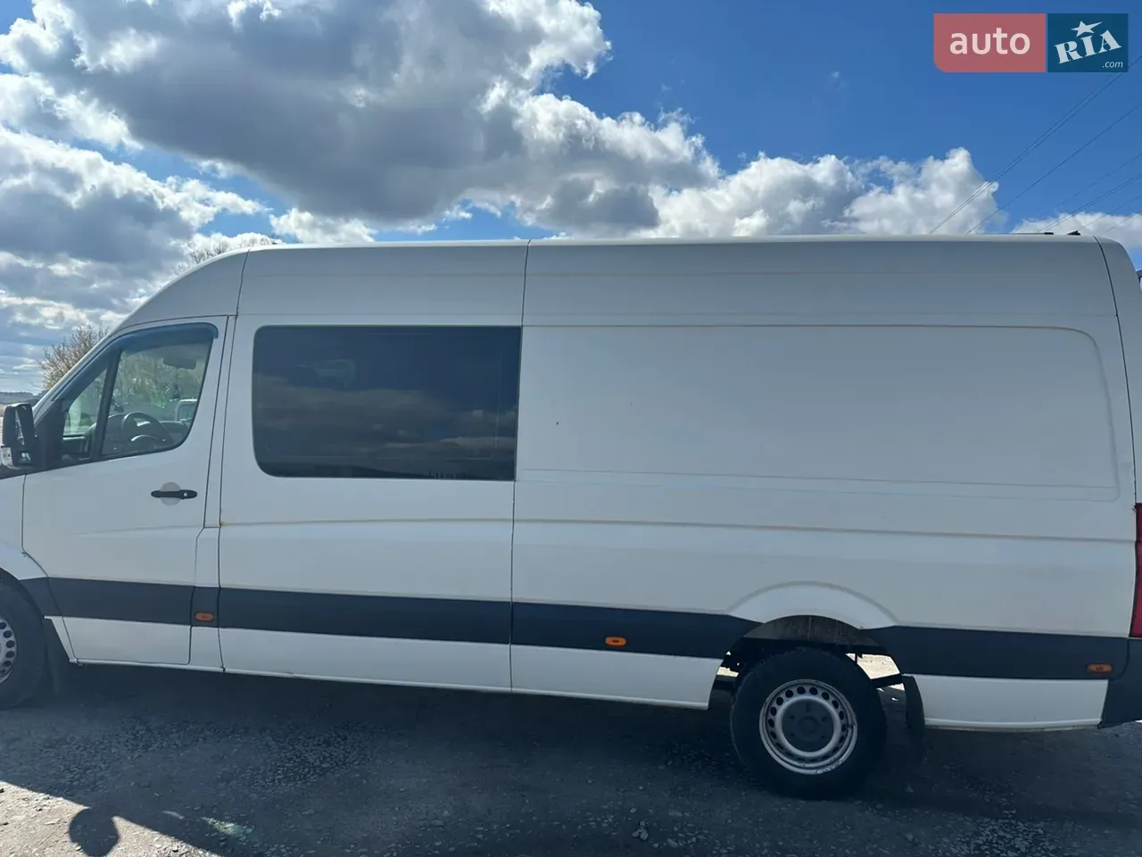 Volkswagen Crafter 2011 photo 4