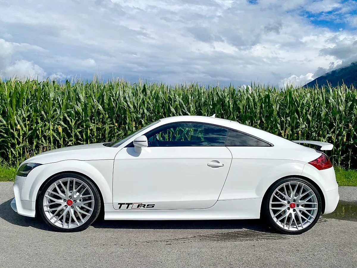 Audi Tt Rs Coupé 2010 photo 3