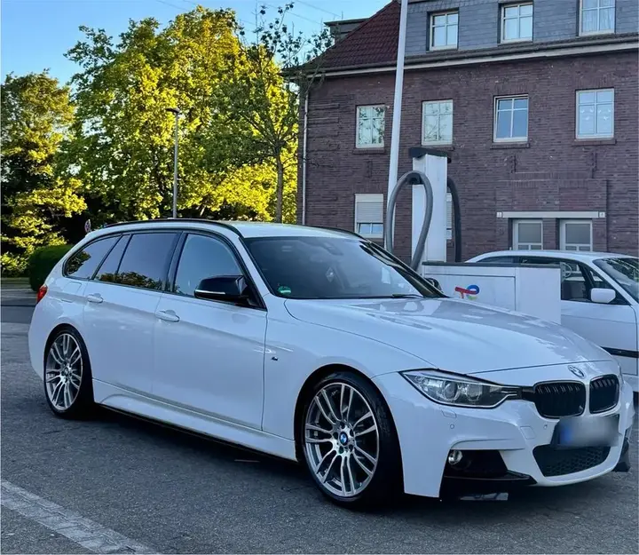 BMW 320D