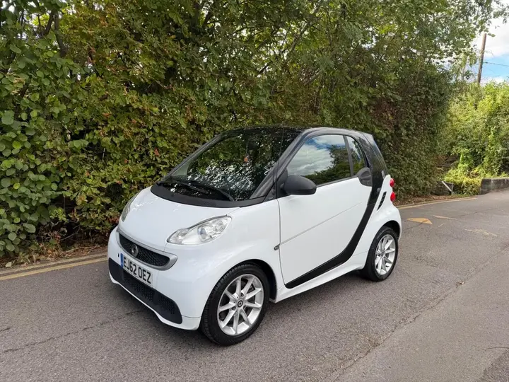 Smart Fortwo 2012 photo 3