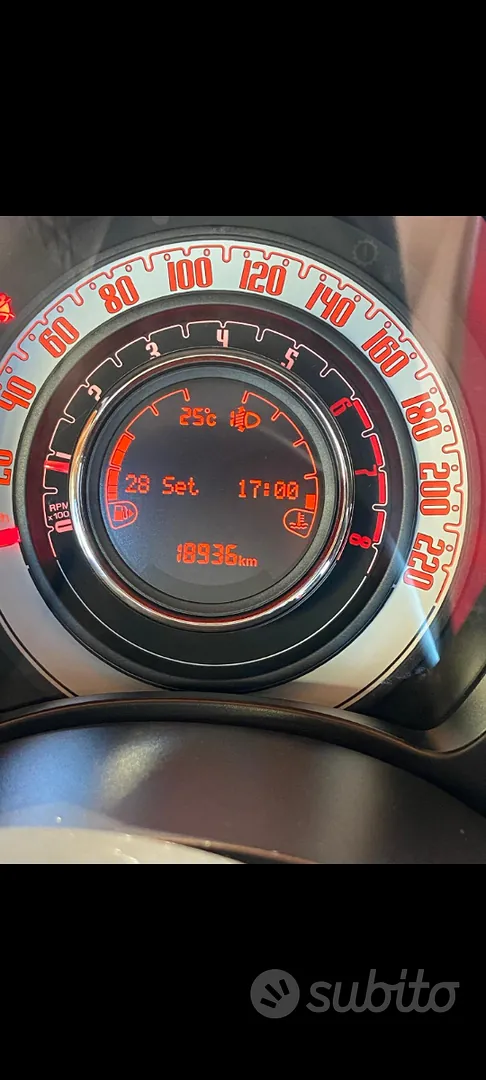 Fiat 500 2019 photo 3