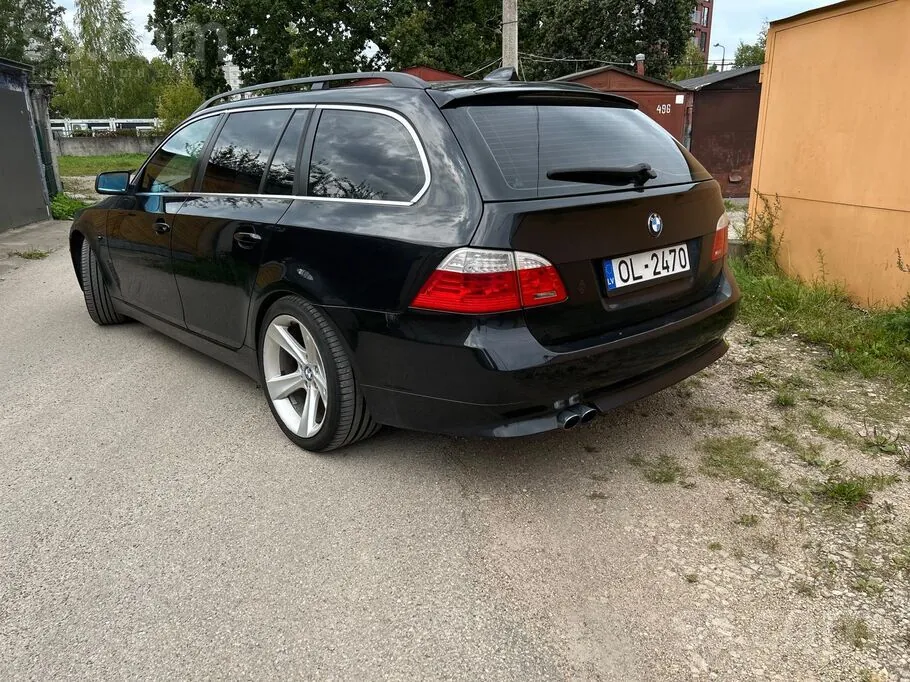 BMW 525 2007 photo 2