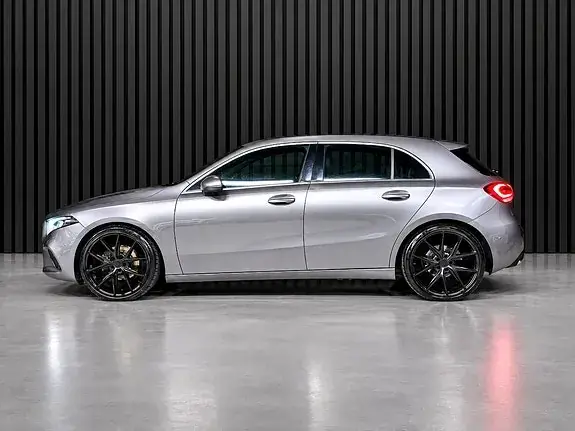 Mercedes-Benz E 200 2018 photo 2
