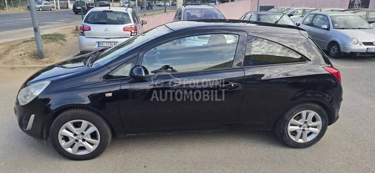 Opel Corsa 2012 photo 2