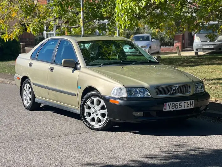 Volvo S40
