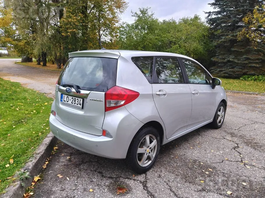 Toyota Verso-S 2012 photo 5