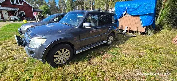 Mitsubishi Pajero 2007 photo 2