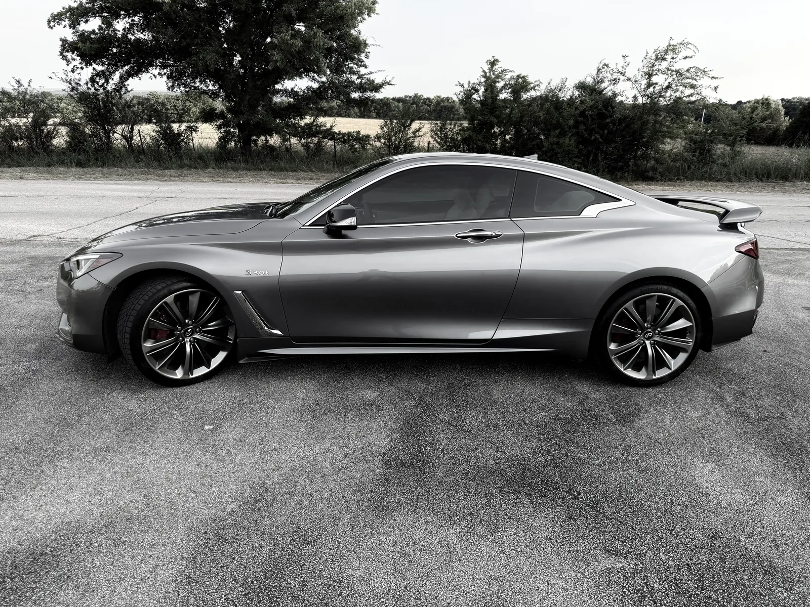 Infiniti Q60