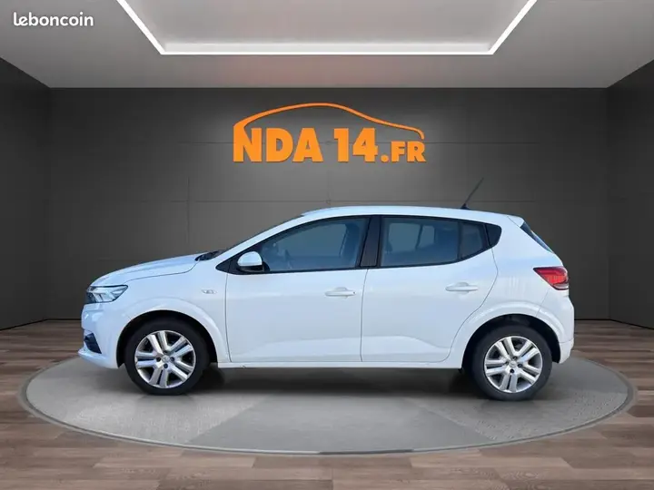 Dacia Sandero 2021 photo 3