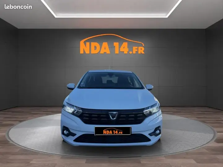 Dacia Sandero 2021 photo 2