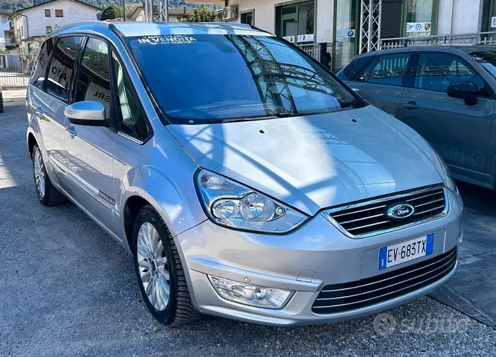 Ford Galaxy 2014 photo 2
