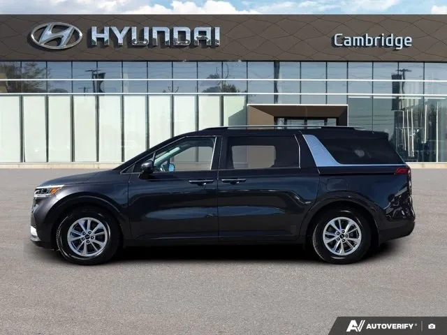 Kia Carnival 2022 photo 2
