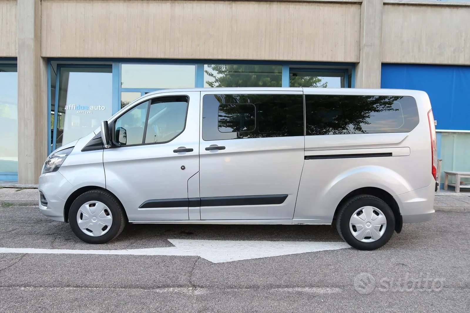 Ford Tourneo Custom 2021 photo 4