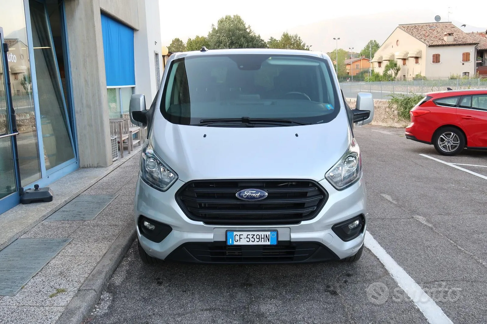 Ford Tourneo Custom 2021 photo 2