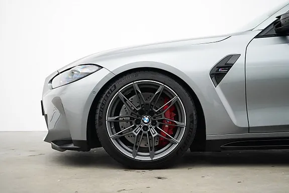 BMW M3 2024 photo 2