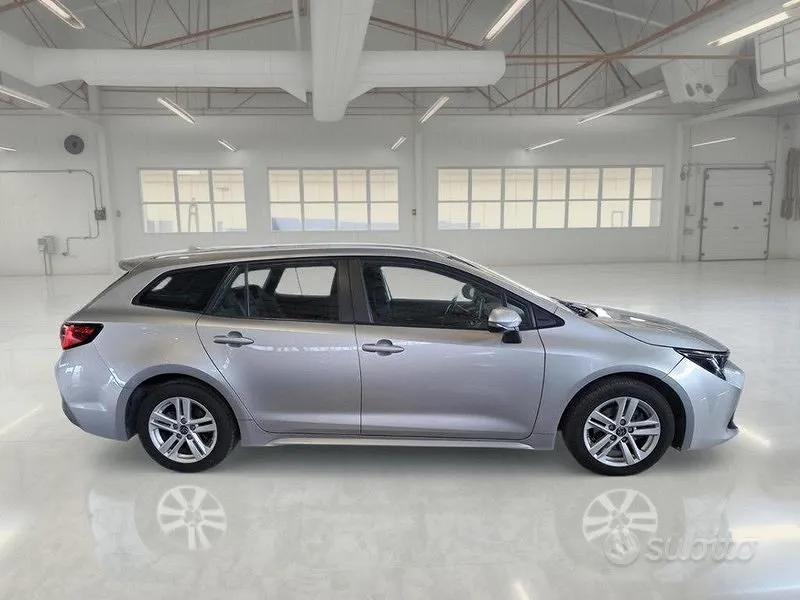 Toyota Corolla 2022 photo 3