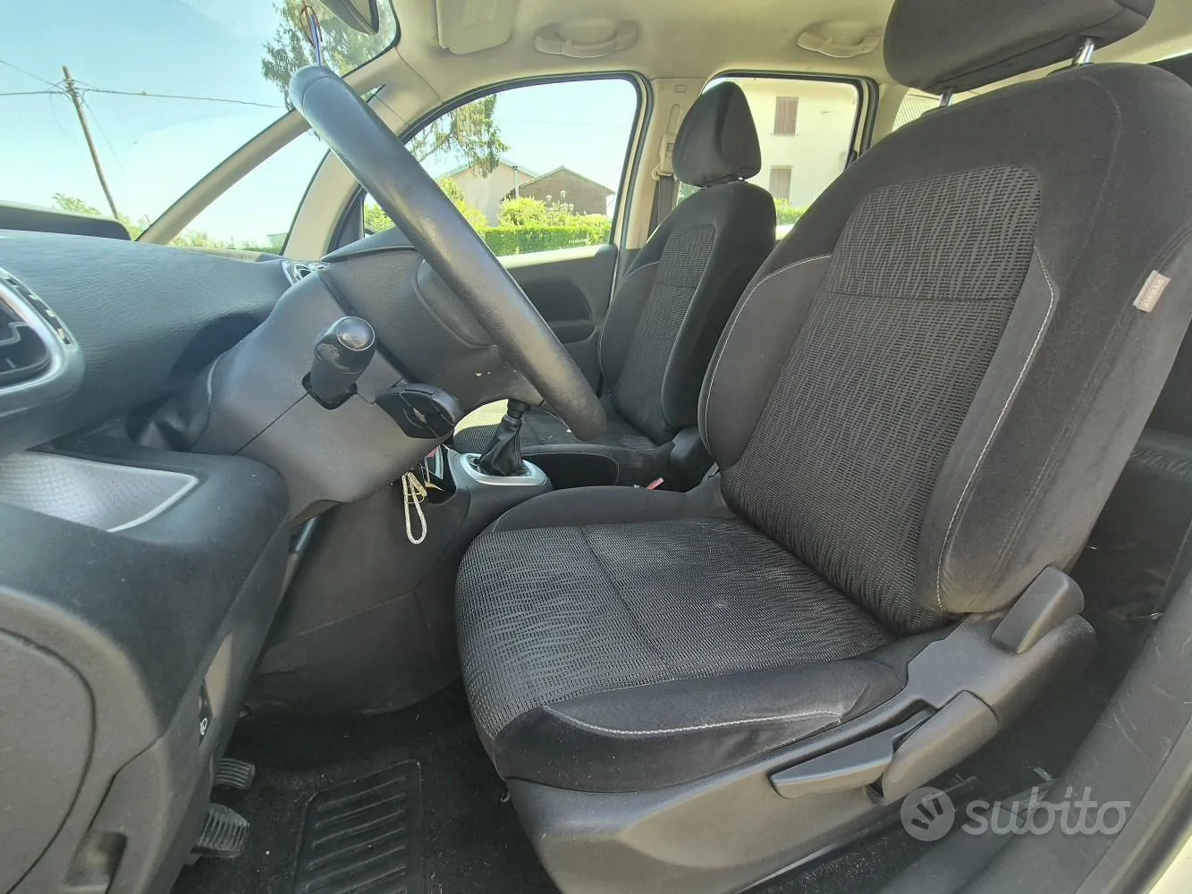 Citroen C3 Picasso 2013 photo 5