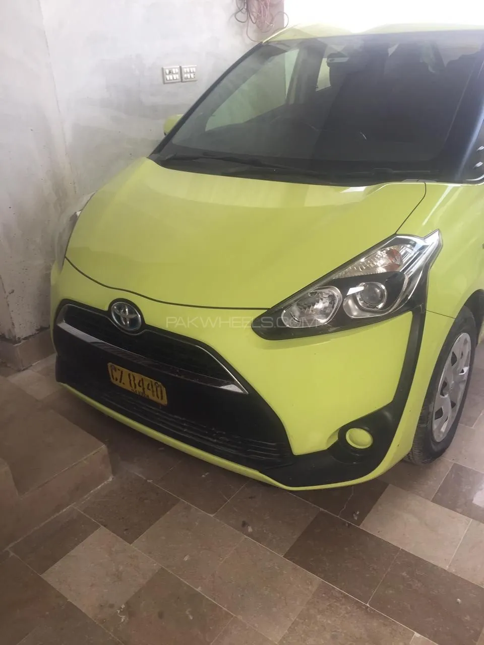 Toyota Sienta