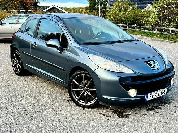 Peugeot 207 2007 photo 3
