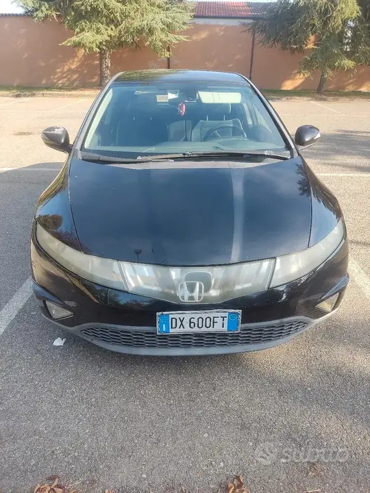 Honda Civic 2009 photo 2