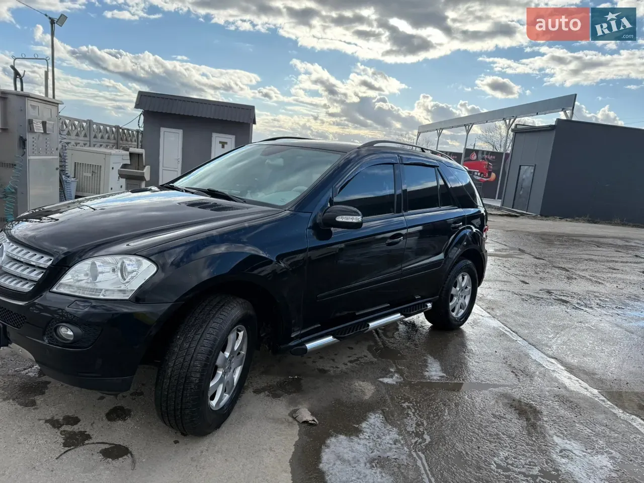 Mercedes-Benz M-Class