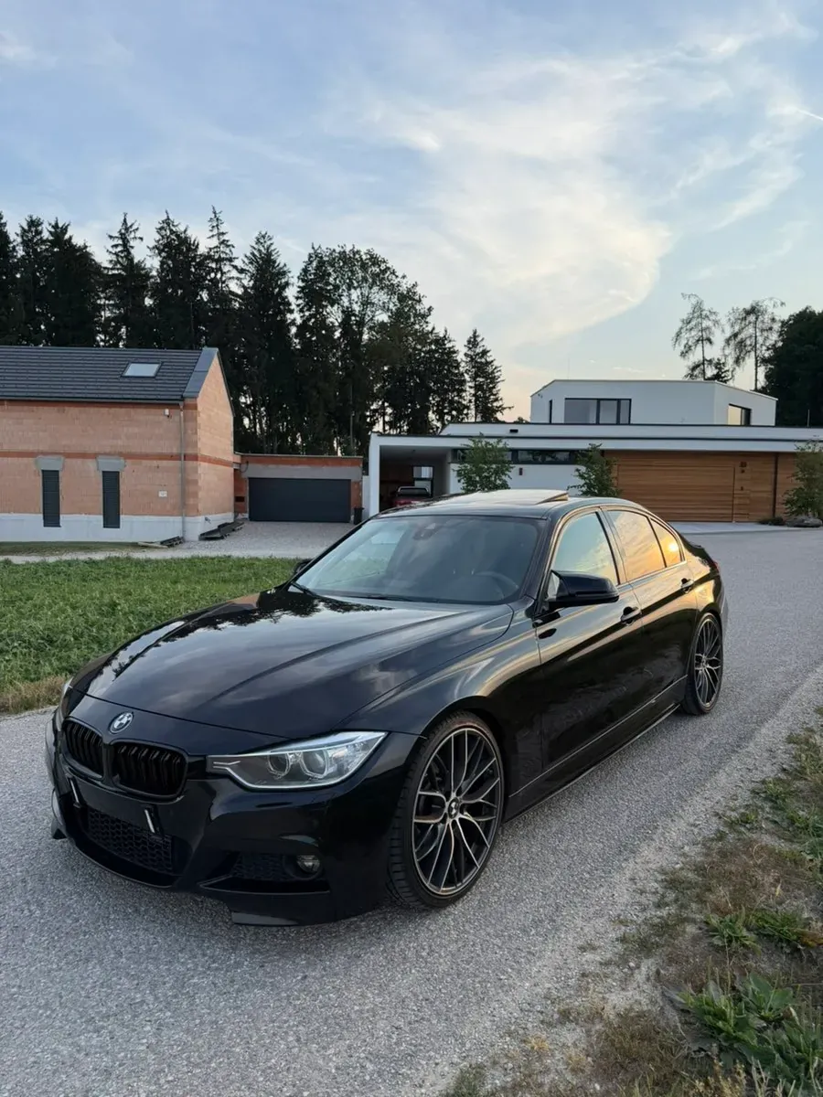 BMW 3 Series 2013 photo 3