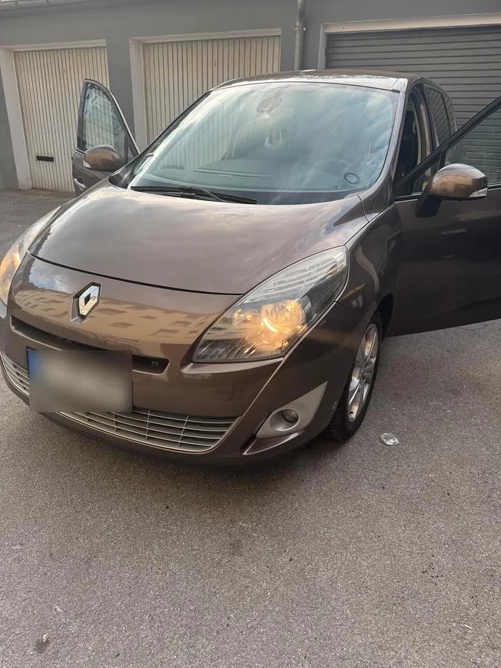 Renault Grand Scenic