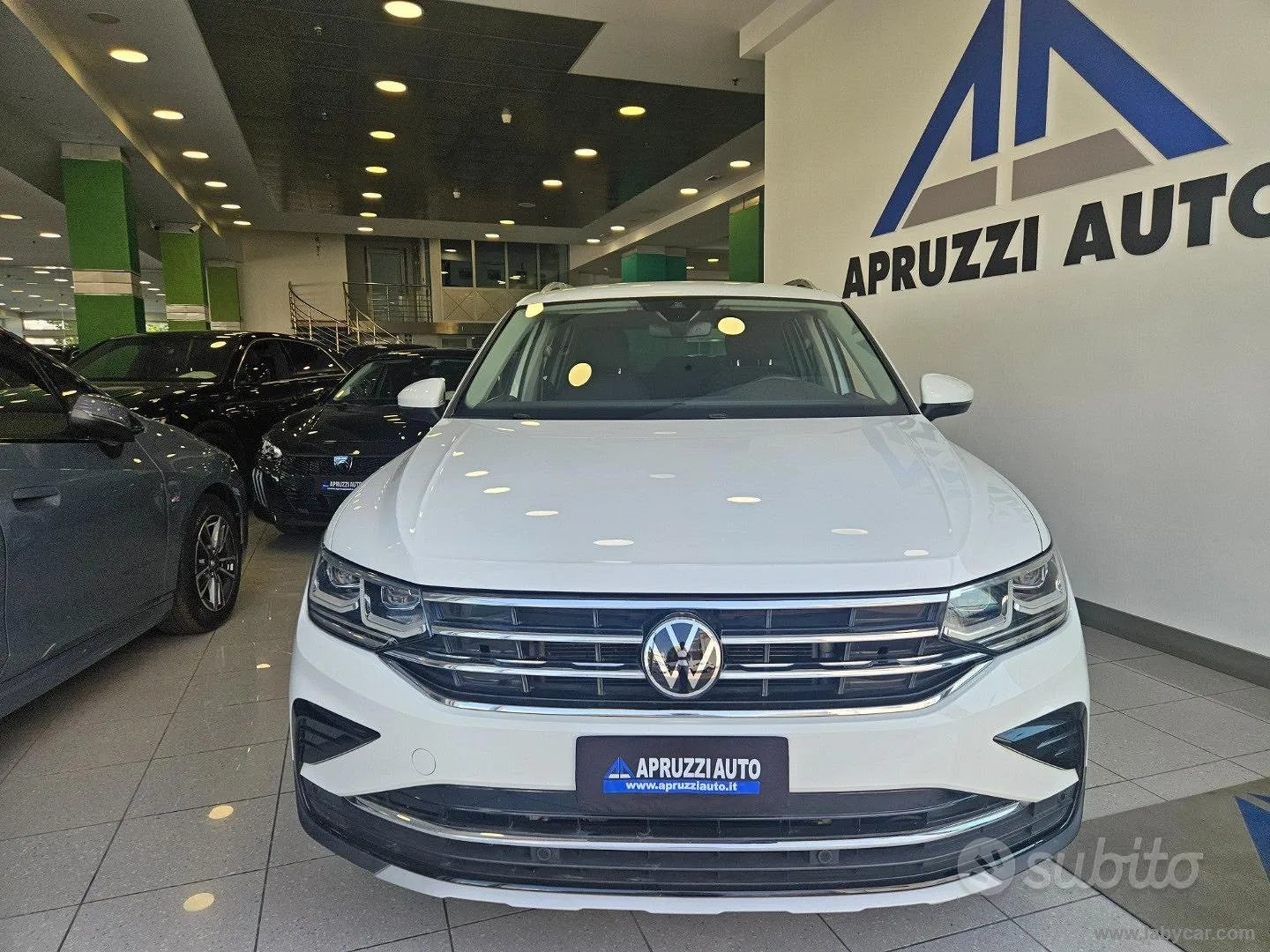 Volkswagen Tiguan 2023 photo 2