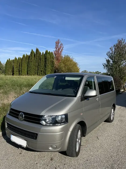 Volkswagen Caravelle