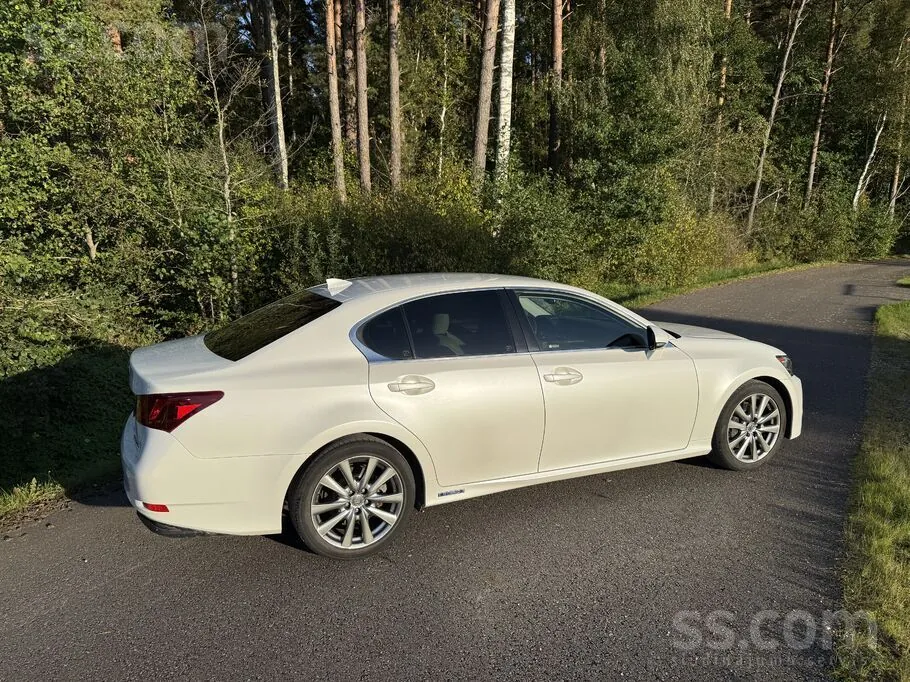 Lexus Gs 2015 photo 2