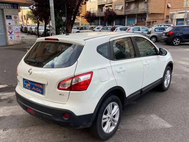 Nissan Qashqai 2010 photo 5