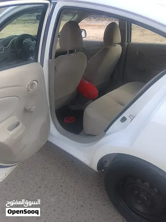 Nissan Sunny