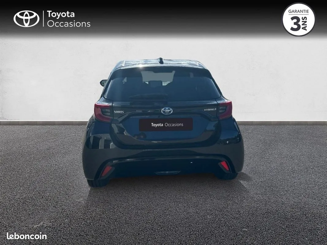 Toyota Yaris 2022 photo 4