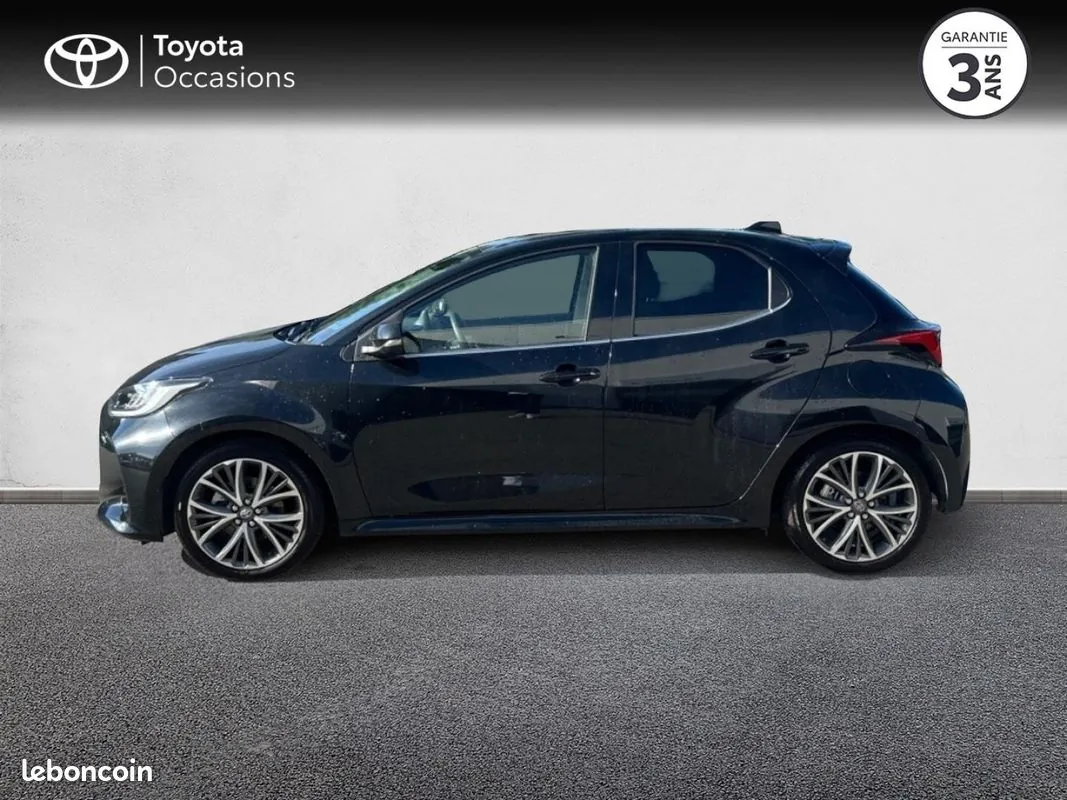 Toyota Yaris 2022 photo 3