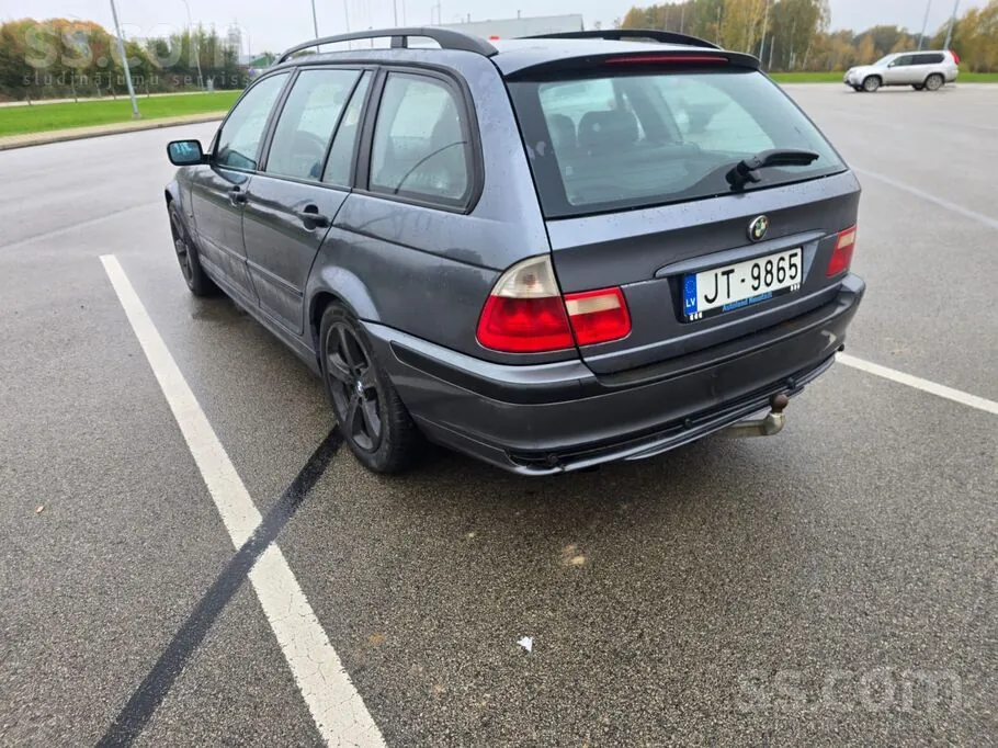 BMW 318 1999 photo 2
