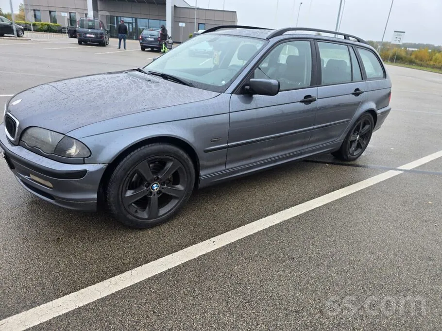 BMW 318