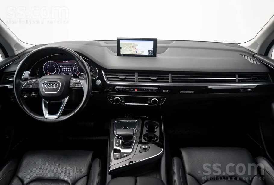Audi Q7 2018 photo 2