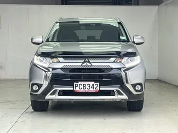 Mitsubishi Outlander 2022 photo 3