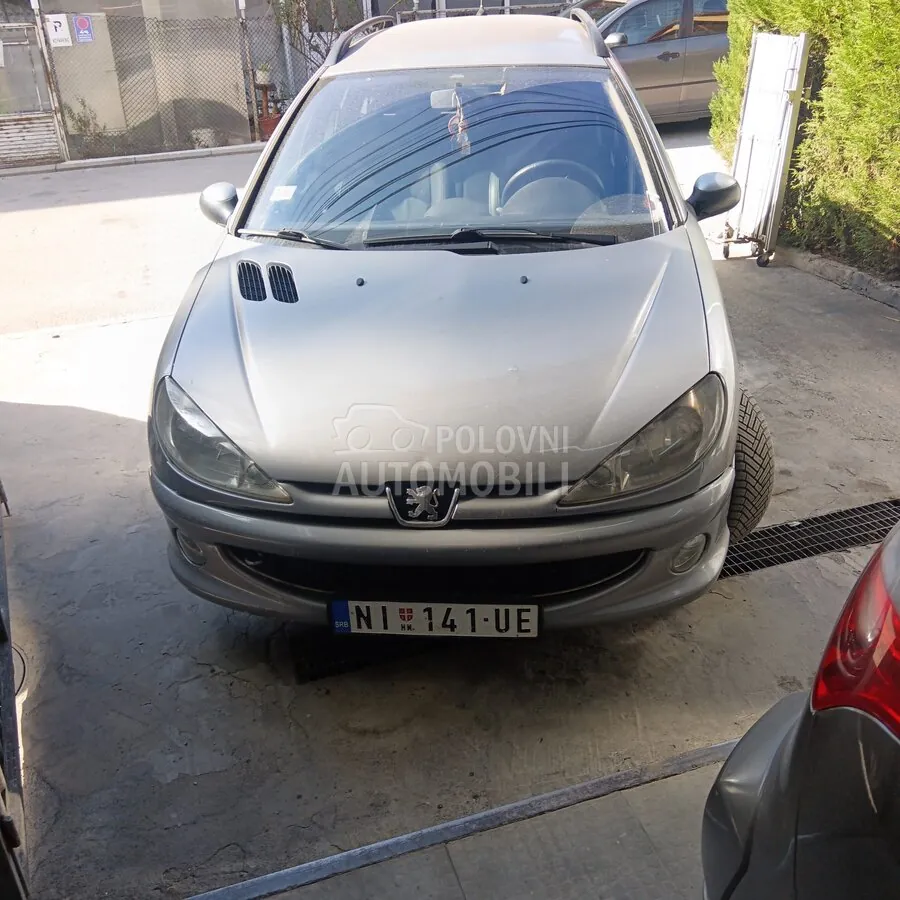 Peugeot 206