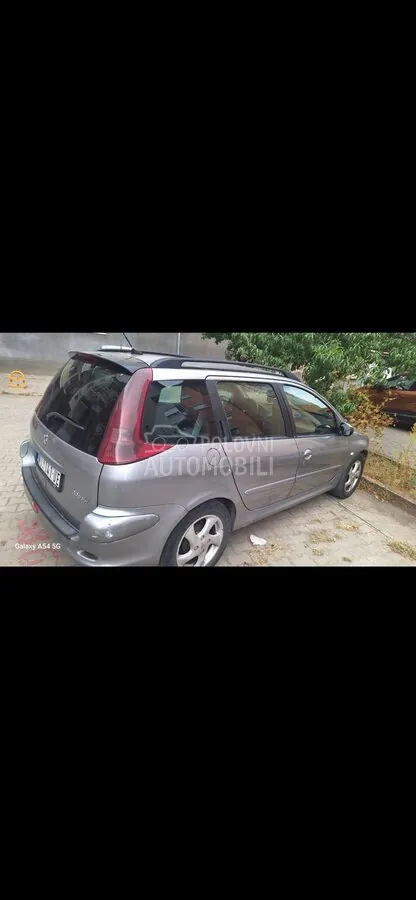 Peugeot 206 2003 photo 5