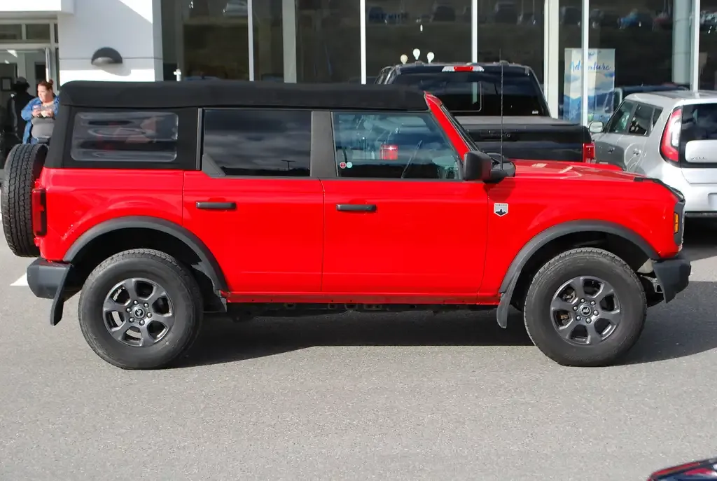 Ford Bronco 2022 photo 4
