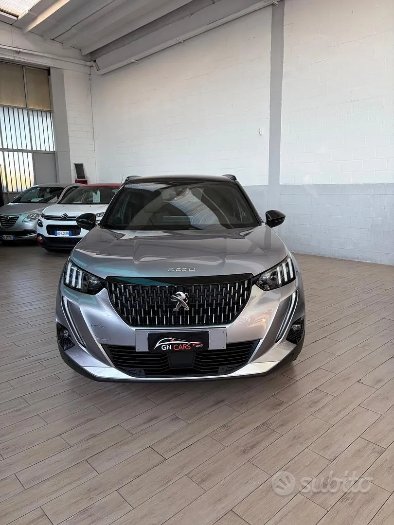 Peugeot 2008 2021 photo 2