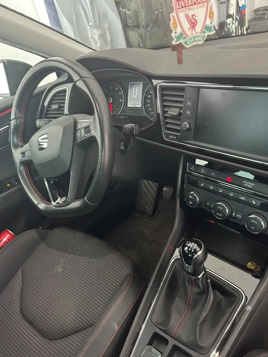 Seat Leon 2017 photo 2