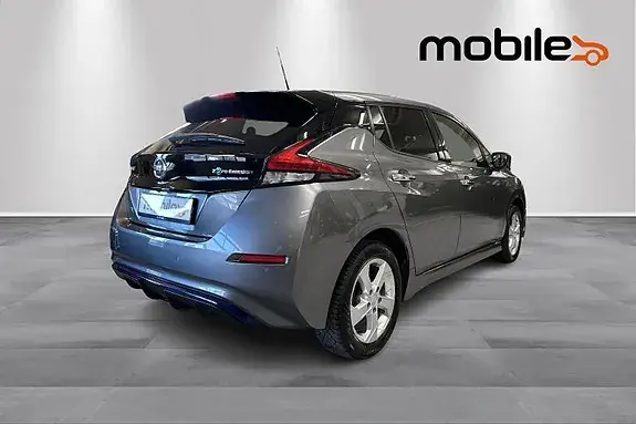 Nissan Leaf 2021 photo 3