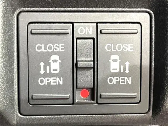 Honda N-Box 2023 photo 5
