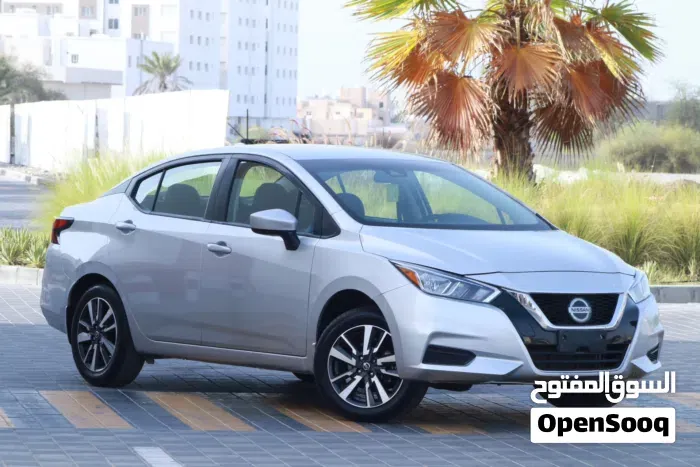 Nissan Versa 2022 photo 3