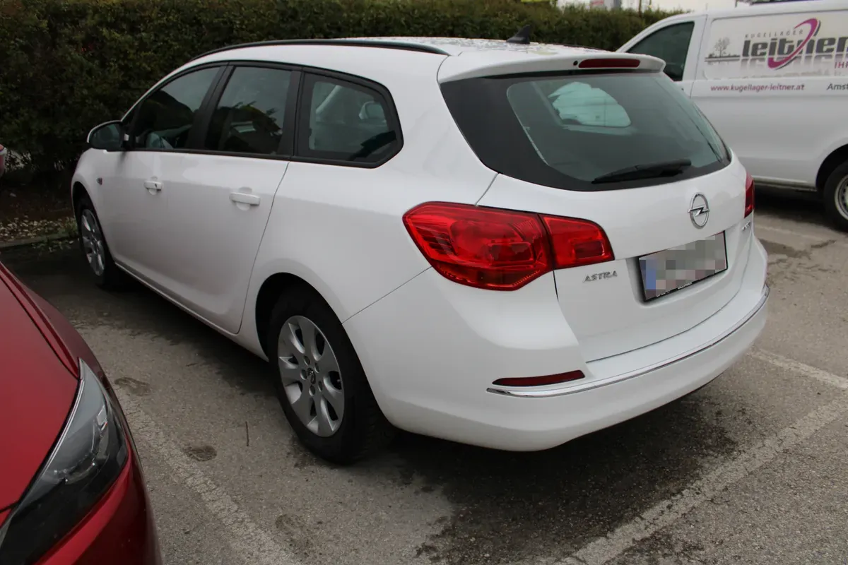 Opel Astra 2016 photo 3