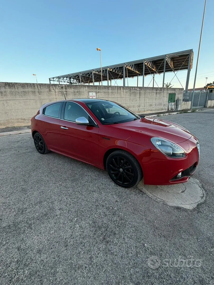 Alfa Romeo Giulietta 2015 photo 3