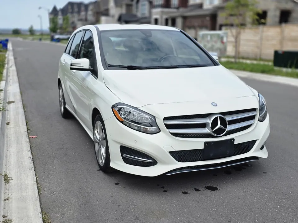 Mercedes-Benz B-Class 2015 photo 3